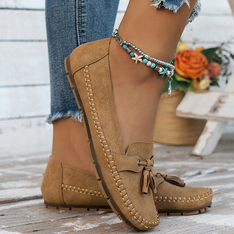 Coastal Comfort – Moccasin-Style Loafers