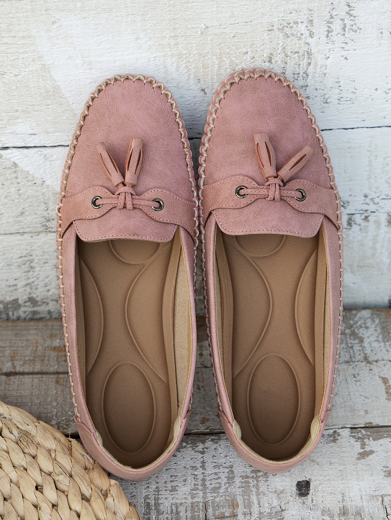 Coastal Comfort – Moccasin-Style Loafers